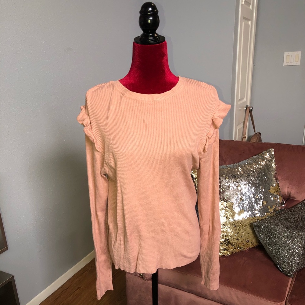 Blush mid top sweater